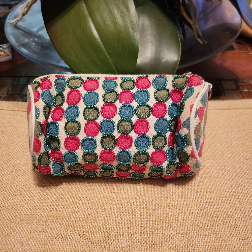 Isabella Fiore pouch